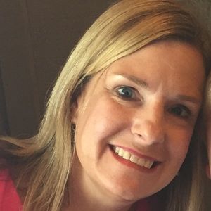 Meet your Posher, April